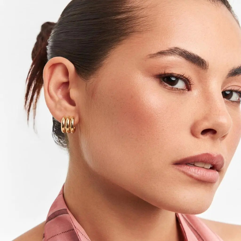 Three Curve Half Hoop Earrings