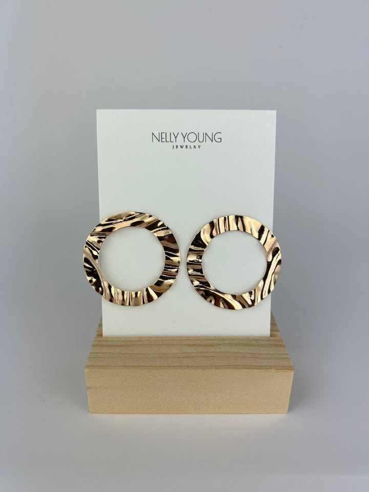 O Shape Earring 18K gold-plated jewelry for women with minimalist design