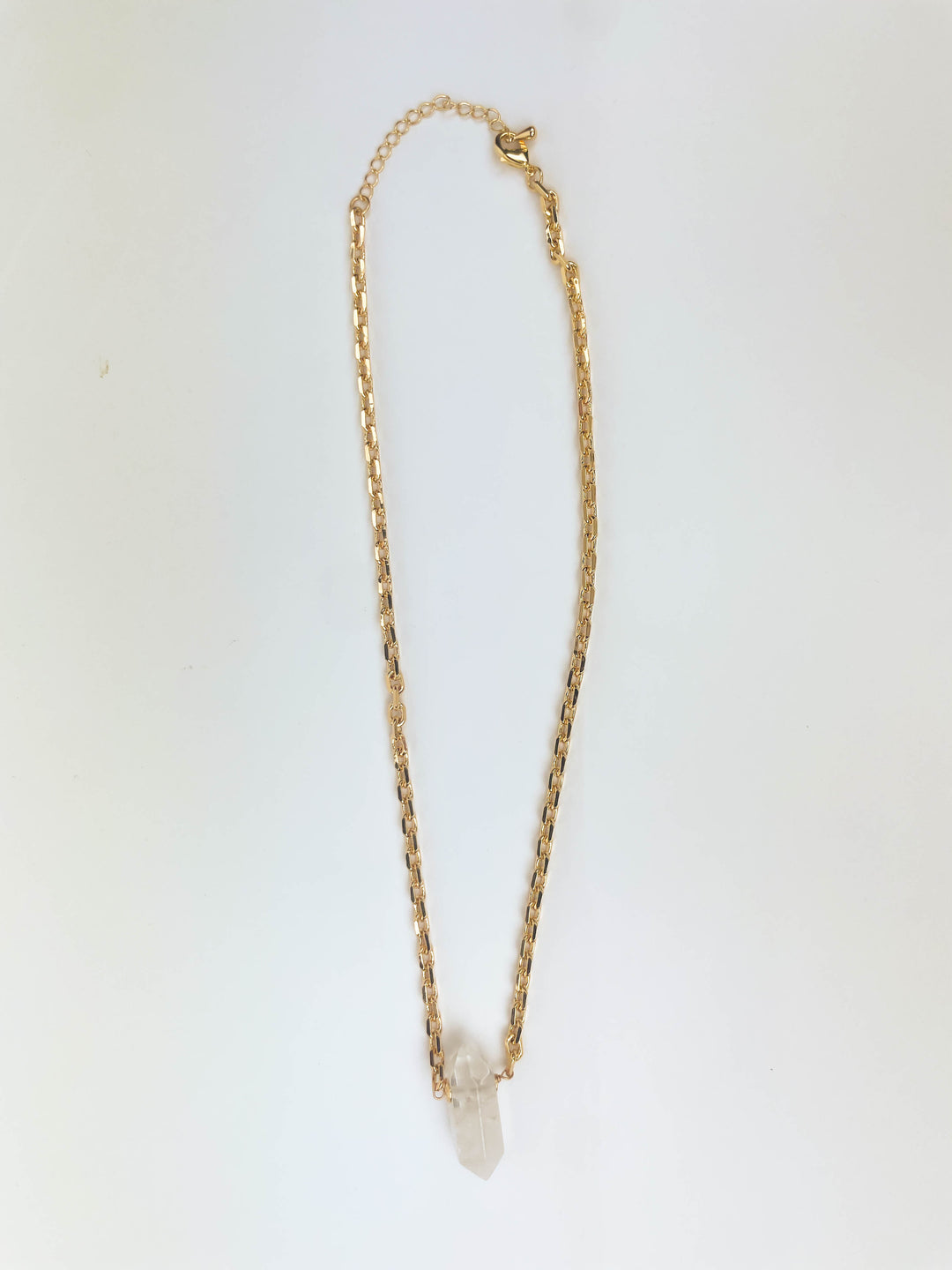 Crystal necklace lightweight 4oz design with fusion stone for daily wear