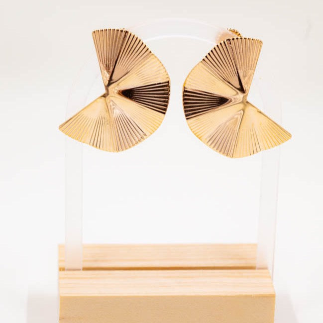 Fan Shape Earrings gold-plated statement style for fashion-conscious women and teens