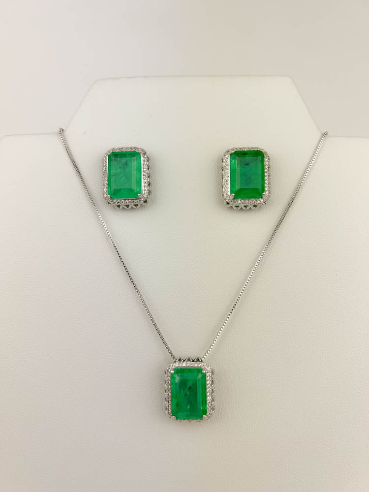 Rectangle Emerald Green Fusion jewelry set with sparkling cubic zircon for gifting